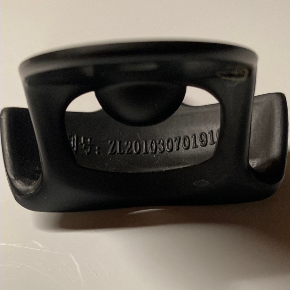 Yeti Black Rambler Colster Can Insulator & Mountable Custom Bottle Opener set. - Picture 11 of 12